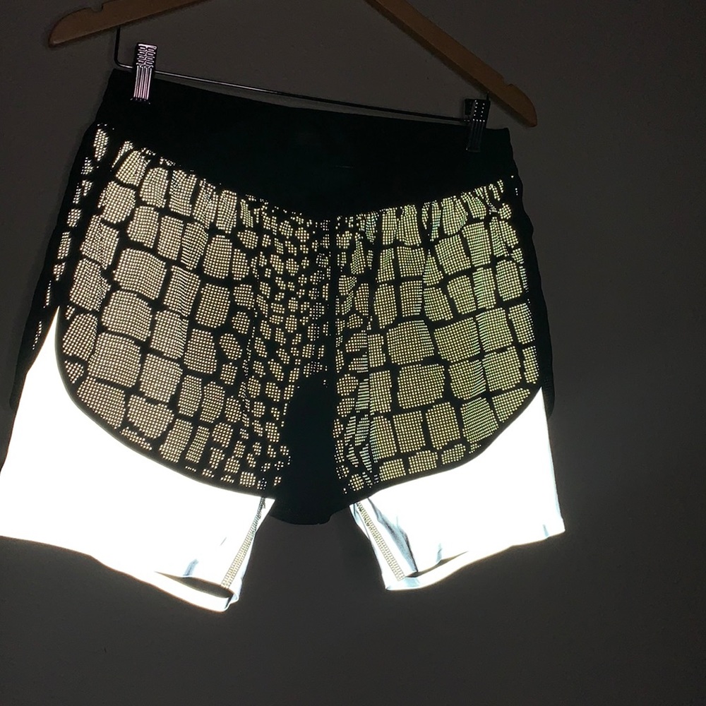ALEXANDER WANG x H&M | Runaway Double Run Shorts HM - Picture 6 of 15